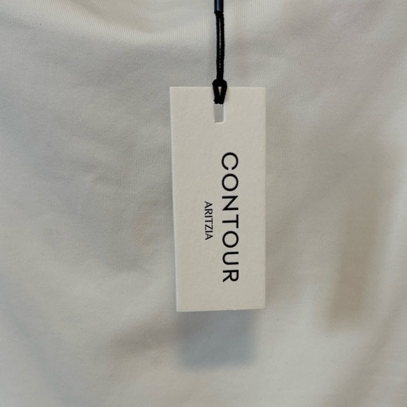 Aritzia Contour Deco Bodysuit NWT , sz : medium - Picture 7 of 10